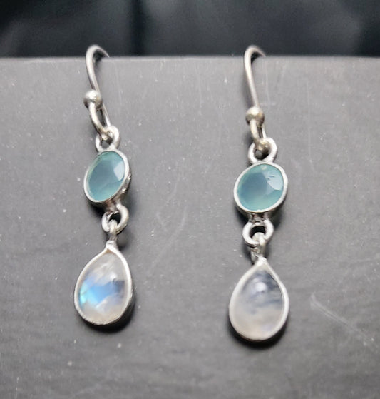 Natural Rainbow Moonstone - Chalcedony - Earrings - Dangle